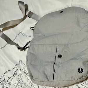 Lululemon All Night Festival Bag